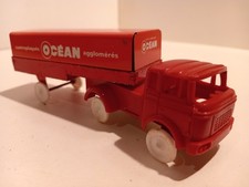 Sesame F Berliet GAK rouge
