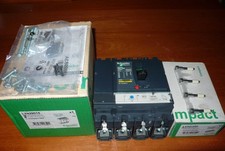 NSX100B disjoncteur 100A