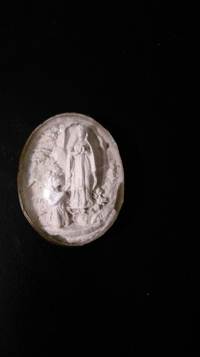  Médaillon religieux en