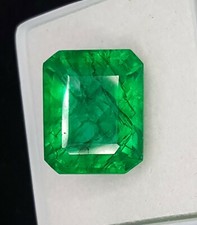 Emeraude verte naturelle 8,97 ct pierre précieuse en vrac certifiée émeraude ...