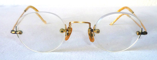 Ancienne paire lunettes de - de,