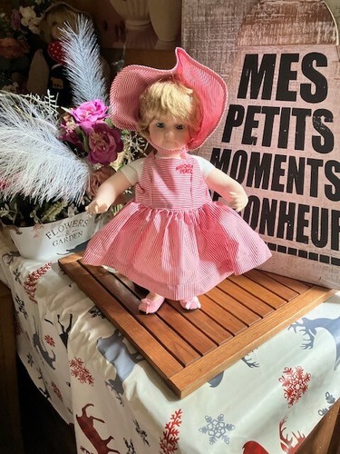 Robe neuve rayee chapeaux - robe,