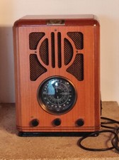 Radio vintage en bois, rétro, SPIRIT OF SAINT LOUIS avec lecteur cassettes audio
