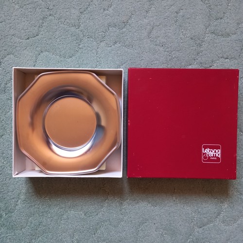 Lot assiettes vide - assiettes,