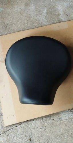 Selle lowride noire classic