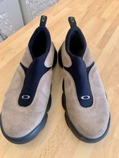 Rares! Chaussures de randonnée sport à enfiler Oakley