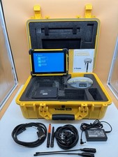 Trimble R8s GNSS GPS + Trimble T10 Tablette Radio 2,4 GHz avec 2 piles + ante...