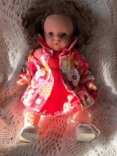 jolie poupée corolle 36  cm chatain reflets  roux cheveux courts