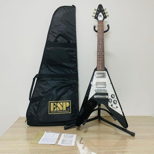Rare guitare électrique - , grass