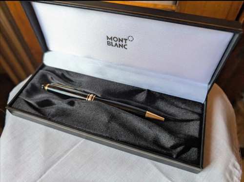 Montblanc stylo bille - à,