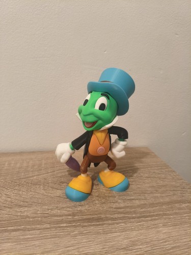 Jiminy cricket - jiminy,