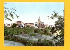 CHATEAUPONSAC (87) RUCHES d'APICULTURE en PRAIRIE , VILLAS & EGLISE en 1965