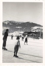 ANCIENNE PHOTOGRAPHIE ~1950 PATINAGE PATINOIRE SPORT D'HIVER