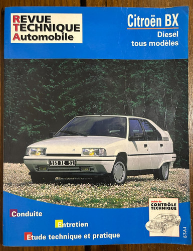 Revue technique automobile - revue,