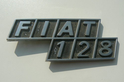 Fiat 128 sigle embleme logo - 128,