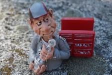 01499464  FIGURINE METIER