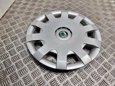 SKODA OCTAVIA II Combi 1Z5 Centres de Roue 1U0601147D 1.90 Diesel 2006 29887895