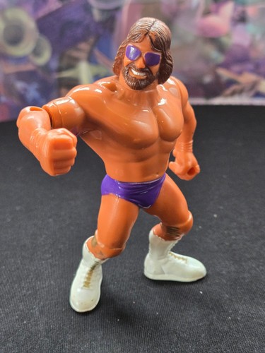 Macho man wwf hasbro figurine - macho,