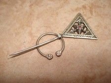 Petite Fibule ancienne en