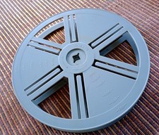 Bobine 16 mm made in Argentine marque Hilldem en plastique 120 mètres 400 pies