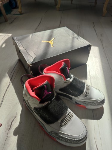 Nike air jordan son mars - of,