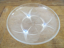 Superbe Plat Coupe Tripode en Verre Opalescent Modèle Volubilis Signé R LALIQUE