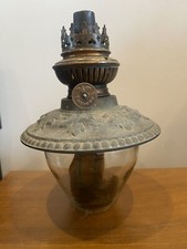 lampe à pétrole ancienne