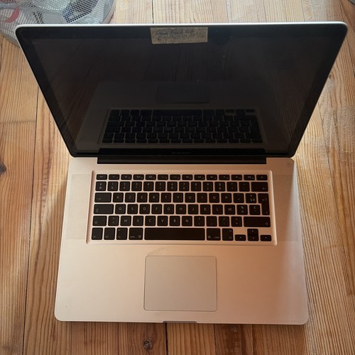 Macbook pro pouces - pro, 2011