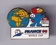 RARE PINS PIN'S ..  FOOTBALL SOCCER WORLD CUP FRANCE 98 FOOTIX PLANISPHERE ~FU