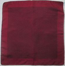 - HERMÈS Foulard   carré    100% soie  TBEG authentique  vintage