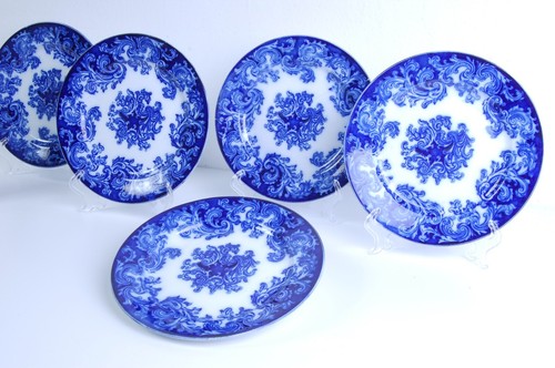 Lot six plat porcelaine - six,