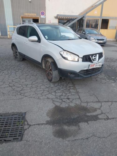 Pare choc arriere nissan - pare,