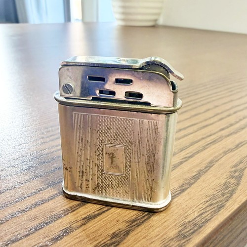 Briquet ancien meteor - ancien,