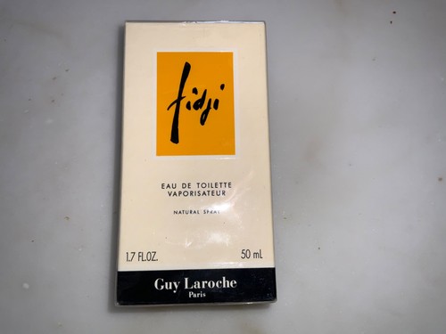 Eau toilette vaporisateur - toilette,