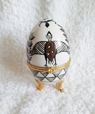 Boite Oeuf  en porcelaine cerclage doré