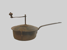 torréfacteur à café en métal ouvragé   . XX siècle .