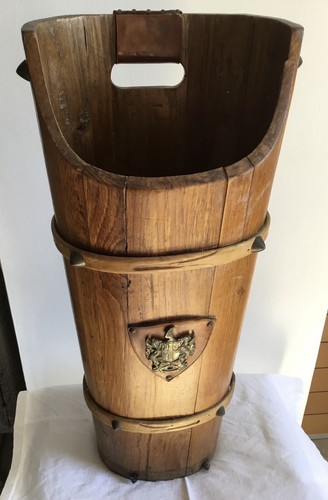 Ancien porte parapluie - , bois