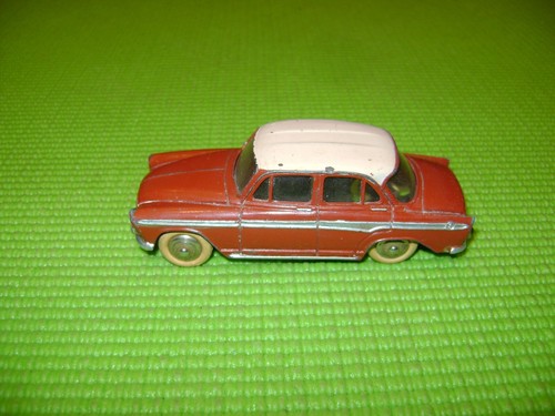 Dinky toys 544 simca aronde - 544,