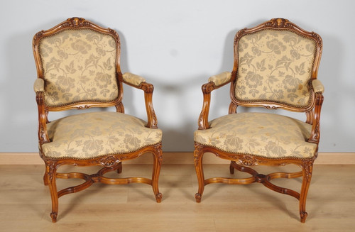 Paire fauteuils style - de, louis