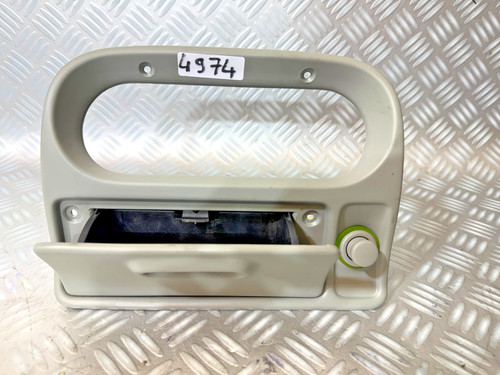 Platine cendrier prise - platine, +