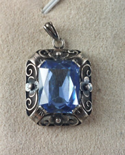 Ancien pendentif, décor