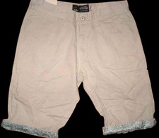 Short Chino Avec Revers