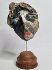 Masque en céramique raku