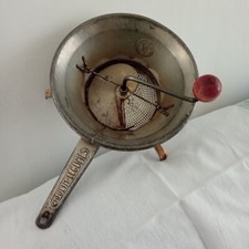 ANCIEN MOULIN À LÉGUMES