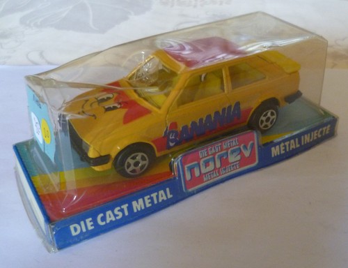 Norev ford escort banania - ", "