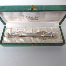 pince a sucre en metal argente