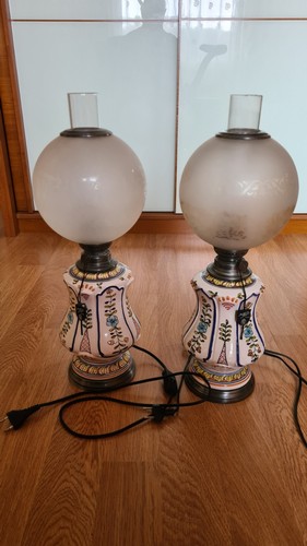 Paire jolies lampes à - jolies,