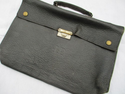 Serviette cuir de - serviette, en