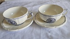 PAIRE DE GRANDES TASSES A THE