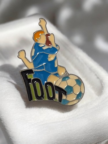 Pin vintage foot joueur - foot,